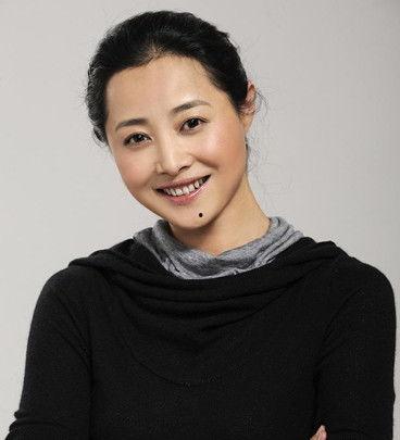 董殊个人资料,才华横溢的青年才俊，多领域成就斐然